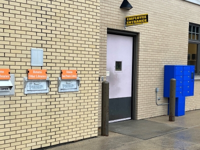 lockers are located near the book returns
